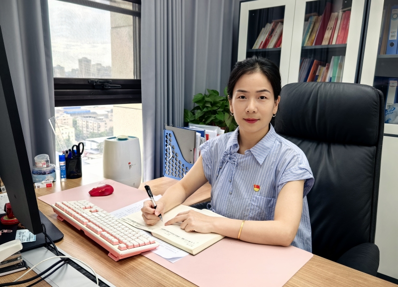 20250729/6888aa9b532a0.jpg 2馮小鴿.jpg